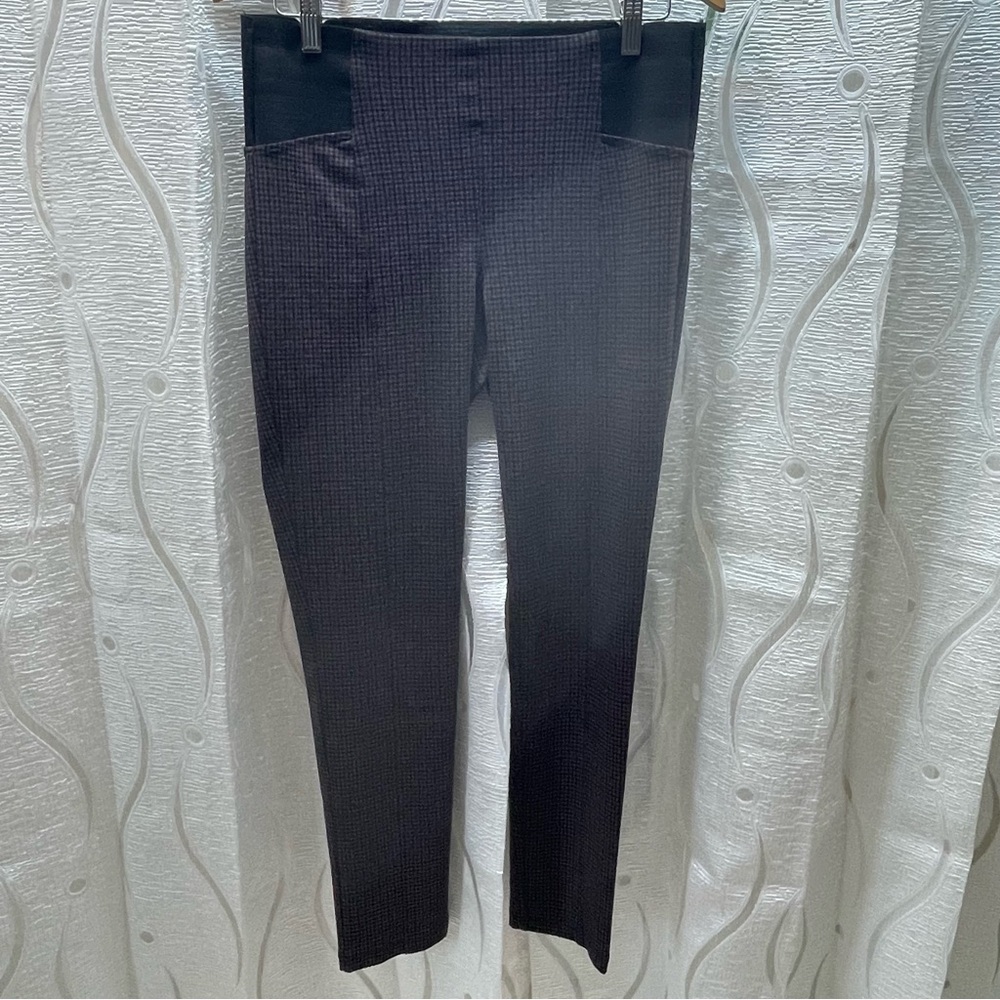 Le Chateau Plaid Pull‎ On Leggings Womens 8 Burgundy Black Slim Pants